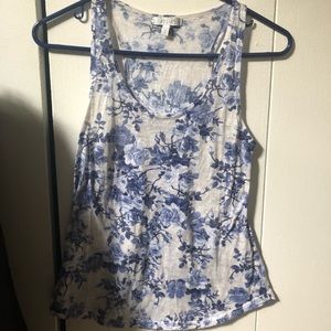White and blue Floral dELiA*s tank top
